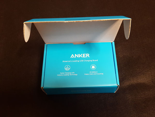 anker-powercore-5000-02